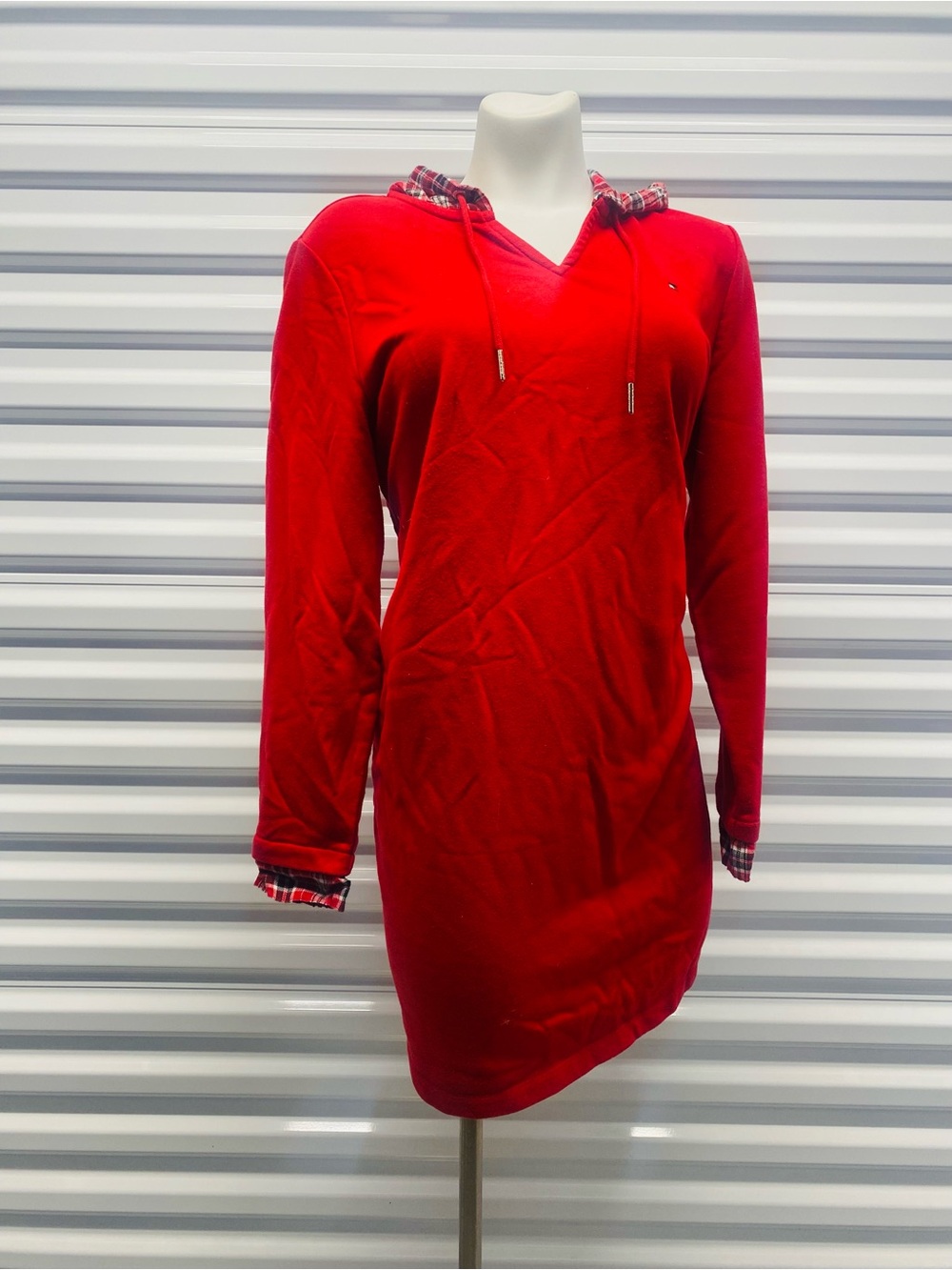 Tommy Hilfiger Red Long-Sleeve Hooded Sweater Dress with Plaid Trim